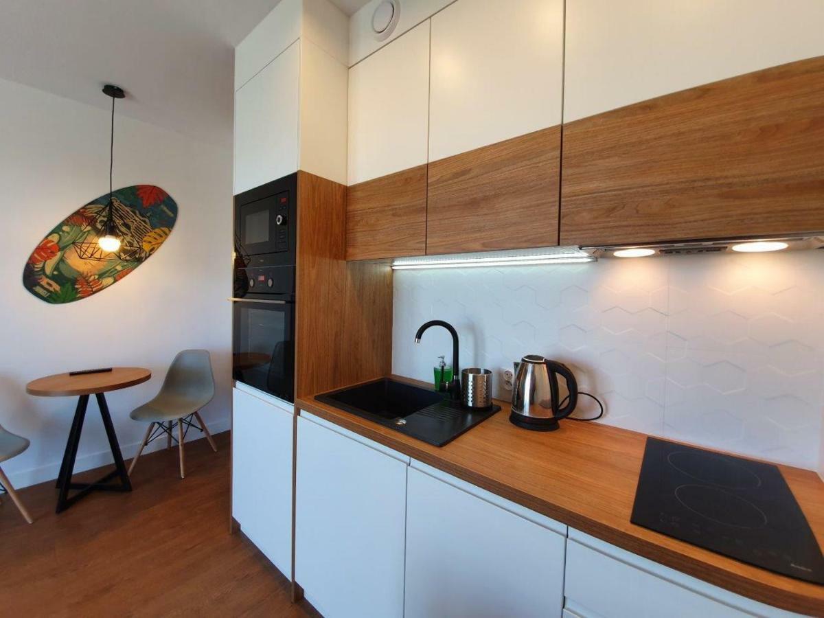 Prywatne Apartamenty W Hotelu - 365Pam Sarbinowo Exteriör bild